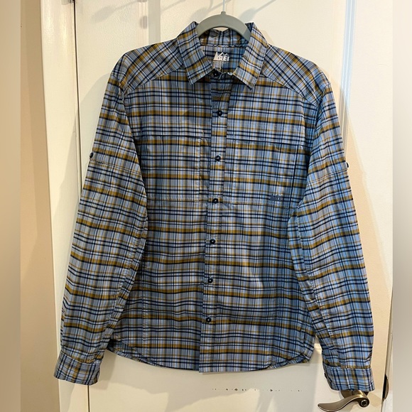 REI Other - 🔵 REI Sahara Tech Plaid Vented Long Sleeve Button Down Camping Shirt Sz S Blue